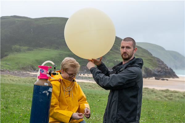 Weather ballons released before the high altitude flight to model the descent trajectory as accurtely as possible.